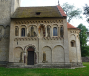 Romanische Jakobskirche II